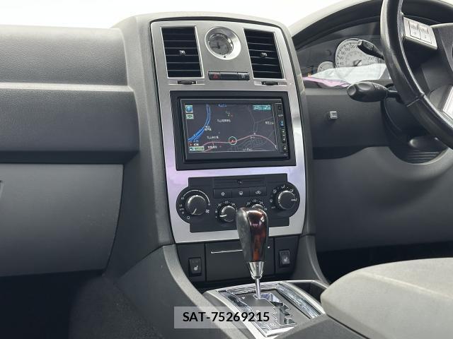 Chrysler 300C 2006-02 8004203-19