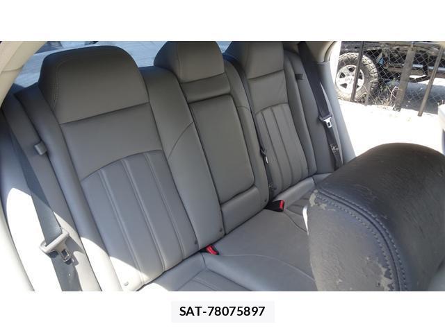 Chrysler 300C 2006-02 8006966-17