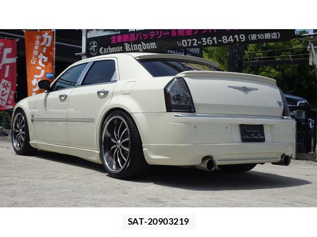 Chrysler 300C 2006-04 8006967-10