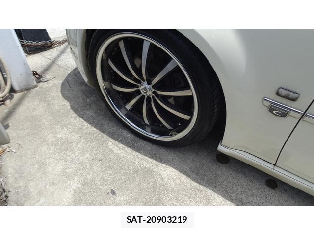 Chrysler 300C 2006-04 8006967-19