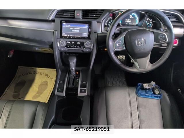 Honda CIVIC 2018-02 8004003-2