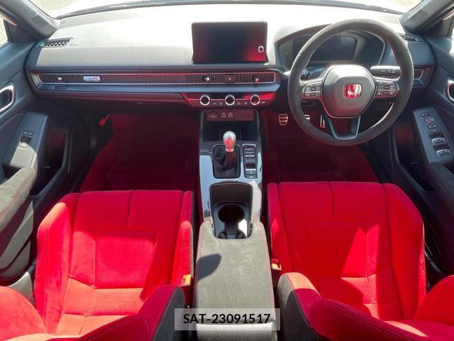 Honda CIVIC 2025-04 8006743-1