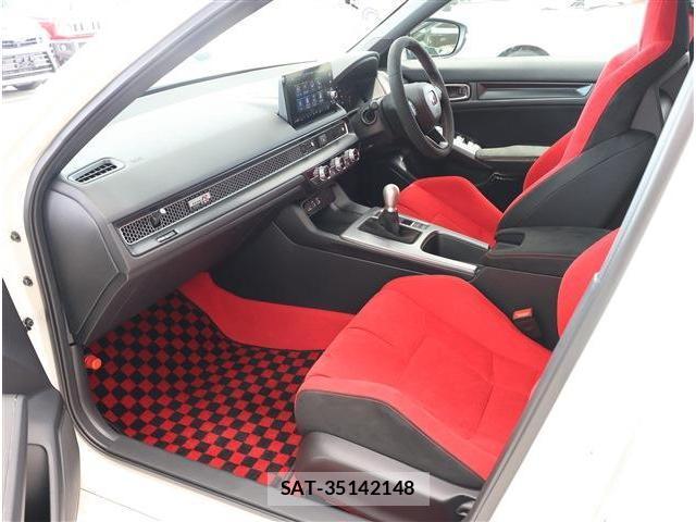 Honda CIVIC 2024-12 8009401-14