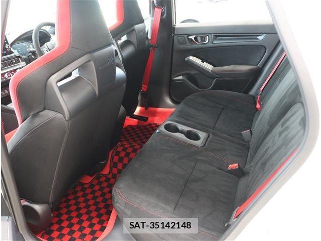 Honda CIVIC 2024-12 8009401-15