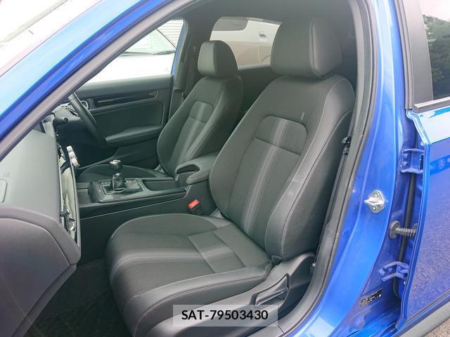 Honda CIVIC 2021-12 8011764-10