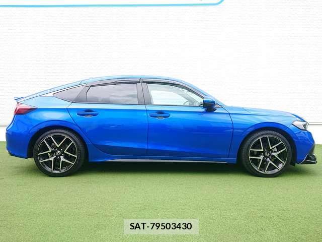 Honda CIVIC 2021-12 8011764-18