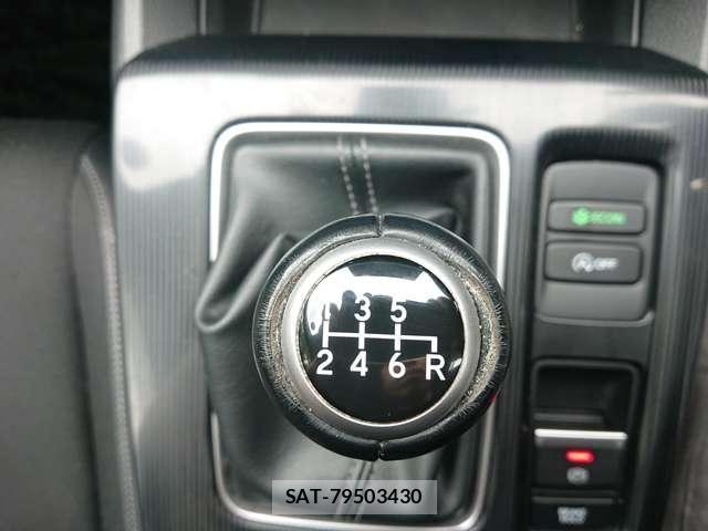 Honda CIVIC 2021-12 8011764-6