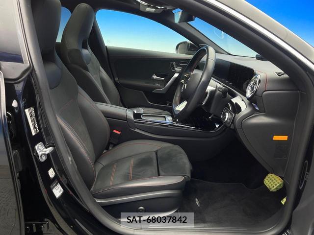 Mercedes Benz CLA-CLASS 2024-04 8003612-8