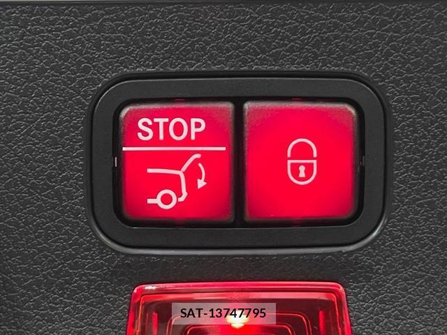 Mercedes Benz CLA-CLASS 2019-12 8003614-6