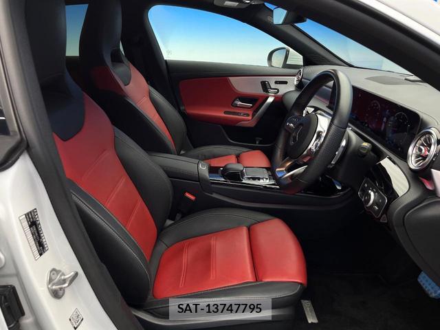 Mercedes Benz CLA-CLASS 2019-12 8003614-8
