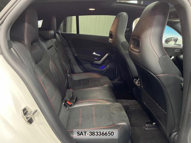 Mercedes Benz CLA-CLASS 2022-06 8003790-9