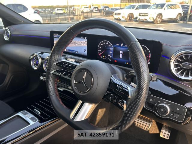 Mercedes Benz CLA-CLASS 2024-01 8003985-1