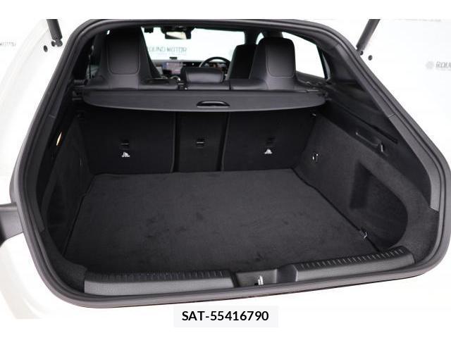 Mercedes Benz CLA-CLASS 2023-06 8005810-18