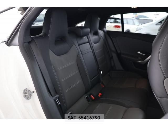 Mercedes Benz CLA-CLASS 2023-06 8005810-6