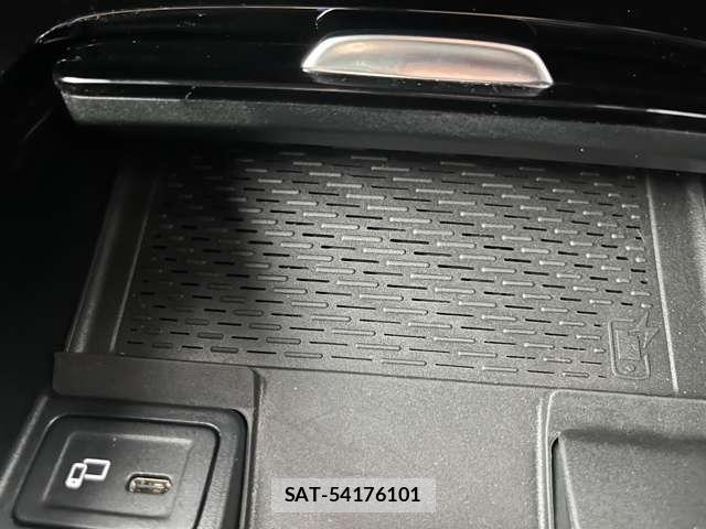 Mercedes Benz CLA-CLASS 2023-03 8006569-8