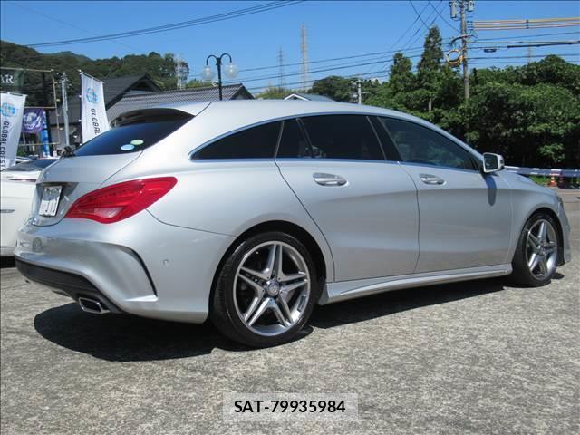 Mercedes Benz CLA-CLASS 2015-06 8006582-1
