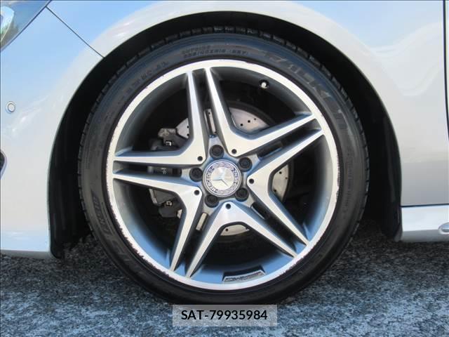 Mercedes Benz CLA-CLASS 2015-06 8006582-12