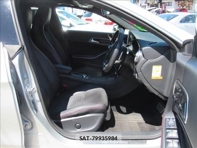 Mercedes Benz CLA-CLASS 2015-06 8006582-13