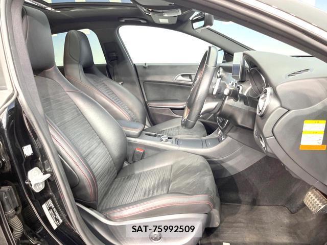 Mercedes Benz CLA-CLASS 2015-07 8007253-10
