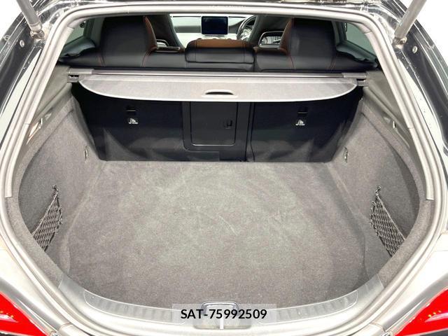 Mercedes Benz CLA-CLASS 2015-07 8007253-19