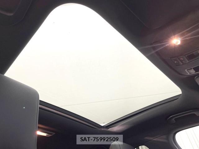 Mercedes Benz CLA-CLASS 2015-07 8007253-3