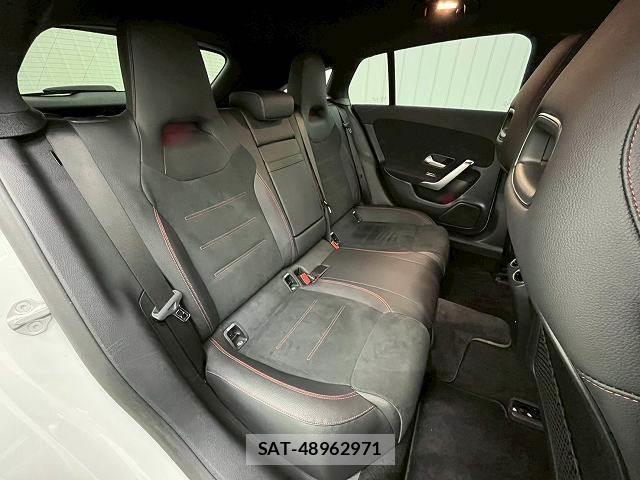 Mercedes Benz CLA-CLASS 2021-03 8007327-9