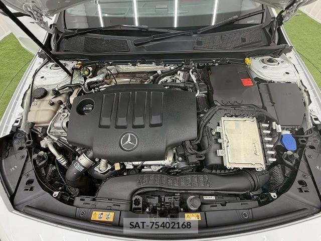 Mercedes Benz CLA-CLASS 2019-12 8007328-19