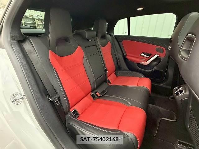 Mercedes Benz CLA-CLASS 2019-12 8007328-9