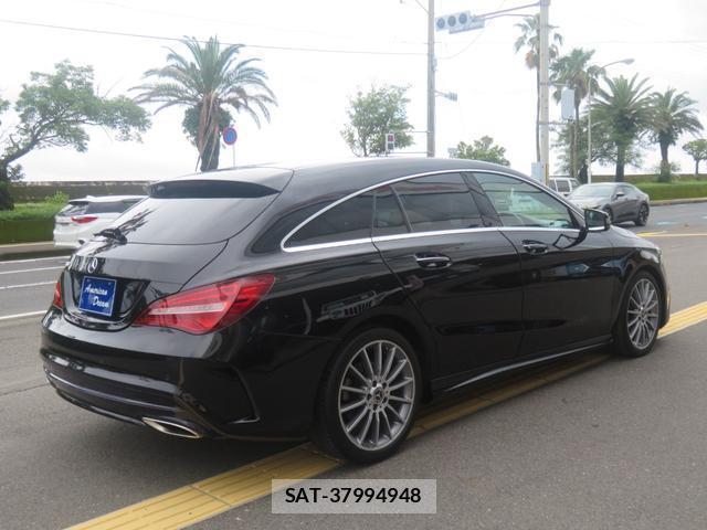 Mercedes Benz CLA-CLASS 2018-03 8007442-1
