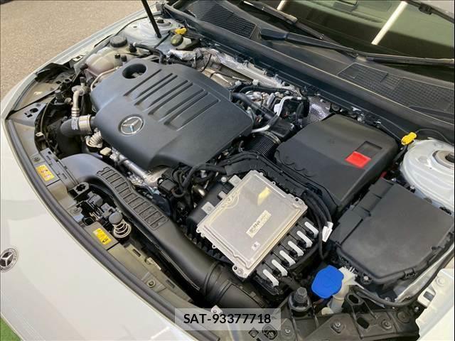 Mercedes Benz CLA-CLASS 2019-12 8007653-11