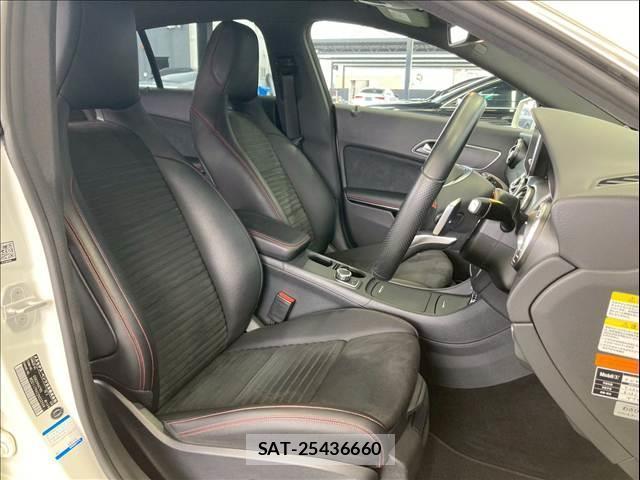 Mercedes Benz CLA-CLASS 2016-03 8007654-5