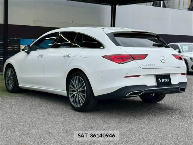 Mercedes Benz CLA-CLASS 2022-10 8007655-16