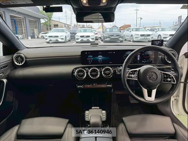 Mercedes Benz CLA-CLASS 2022-10 8007655-2