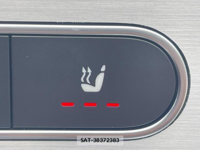 Mercedes Benz CLA-CLASS 2023-06 8007664-6