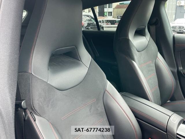 Mercedes Benz CLA-CLASS 2021-11 8007923-17