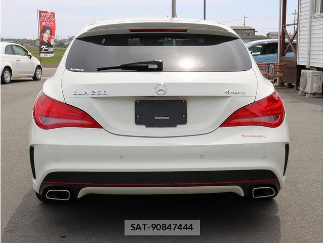 Mercedes Benz CLA-CLASS 2015-11 8008420-7