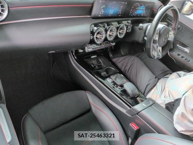 Mercedes Benz CLA-CLASS 2020-01 8009101-2