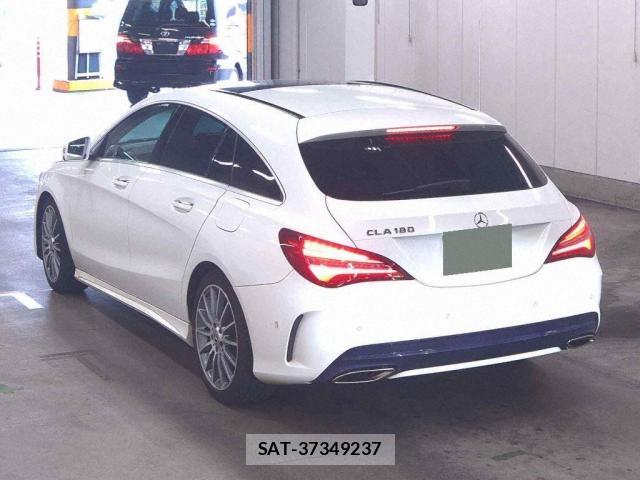 Mercedes Benz CLA-CLASS 2018-05 8009118-1