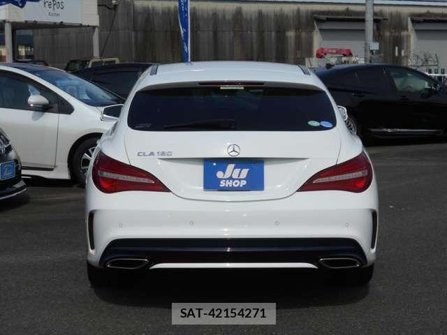 Mercedes Benz CLA-CLASS 2018-06 8009470-1