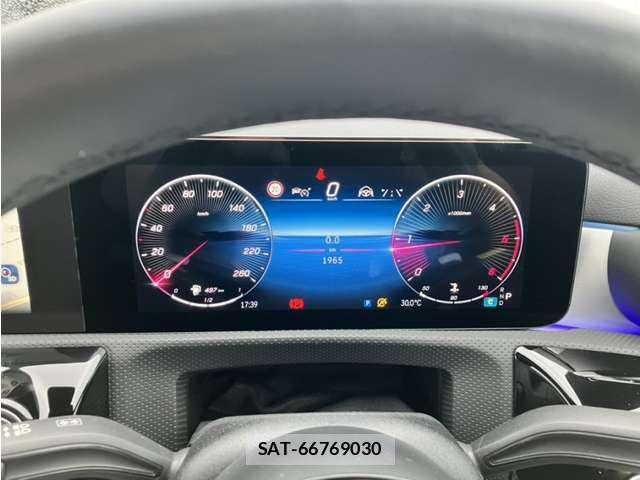 Mercedes Benz CLA-CLASS 2025-12 8010064-8