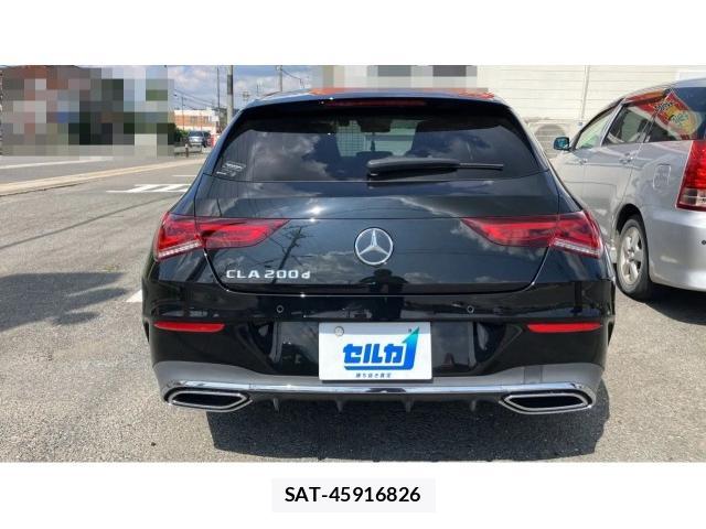 Mercedes Benz CLA-CLASS 2023-07 8010262-1