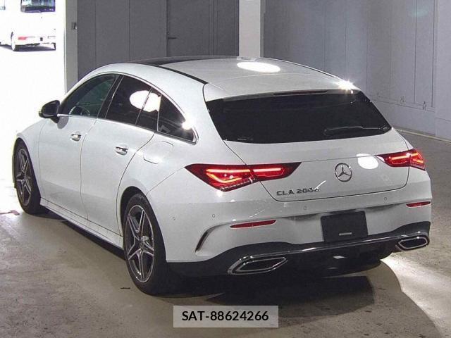 Mercedes Benz CLA-CLASS 2023-04 8010540-1