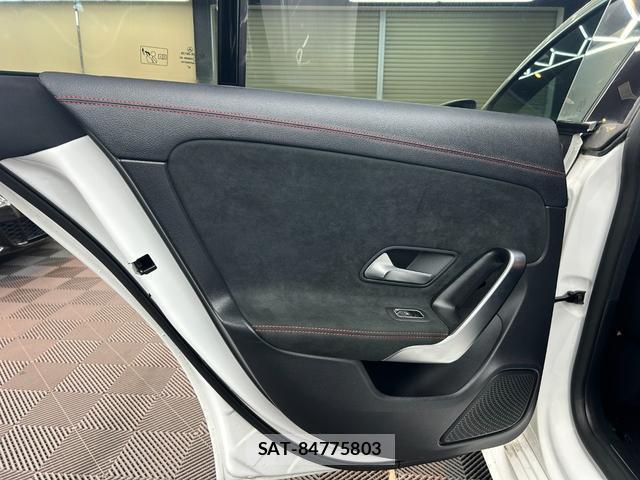 Mercedes Benz CLA-CLASS 2021-09 8010642-2