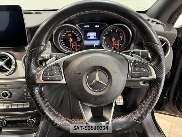 Mercedes Benz CLA-CLASS 2017-04 8010941-6