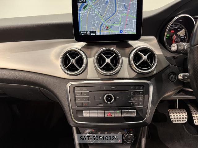 Mercedes Benz CLA-CLASS 2017-04 8010941-7