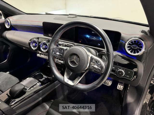 Mercedes Benz CLA-CLASS 2023-08 8010950-4