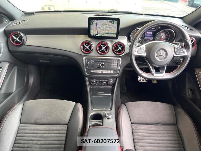 Mercedes Benz CLA-CLASS 2018-03 8011533-1