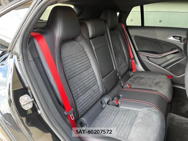 Mercedes Benz CLA-CLASS 2018-03 8011533-10