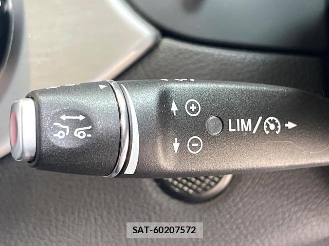 Mercedes Benz CLA-CLASS 2018-03 8011533-6