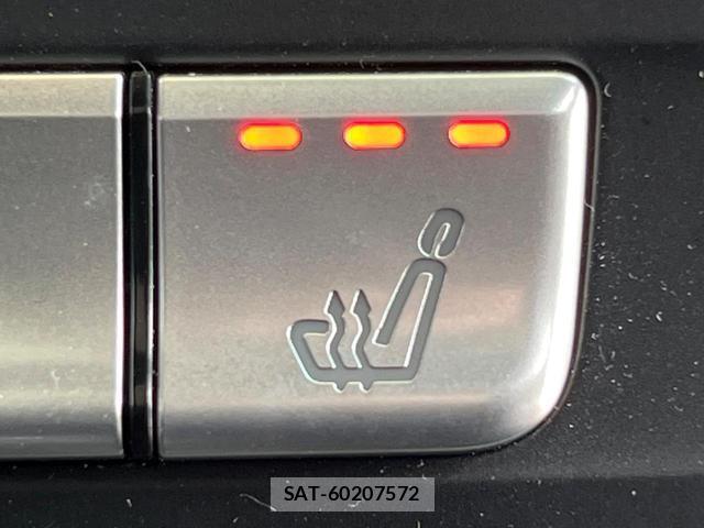 Mercedes Benz CLA-CLASS 2018-03 8011533-7